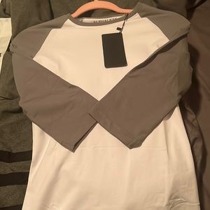 Alphalete half sleeve shirt